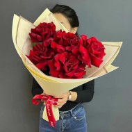 Букет из красных французских роз Букет из красных французских роз
